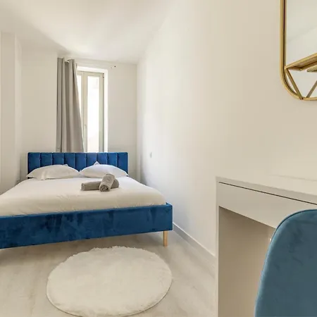 Appartement Le Bleu - Lumineux, 1 Chambre, Salle De Bain Moderne
